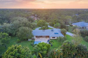 19810 Queenswood Drive, Jupiter