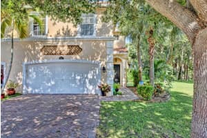 9211 Villa Palma Lane, Palm Beach Gardens