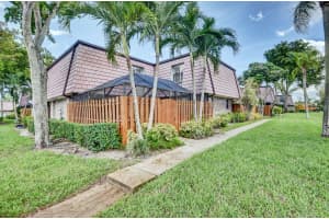 7599 Courtyard Run W, Boca Raton