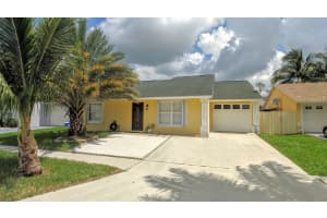 5413 Oakbranch Drive, Lake Worth