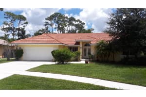 9549 Carousel Circle E, Boca Raton