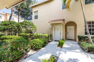 160 Village Boulevard B, Tequesta