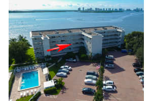 60 Yacht Club Drive 305, North Palm Beach