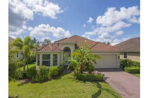 4247 Diamond Square, Vero Beach