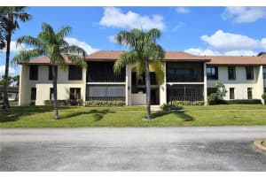 250 Se Four Winds Drive 105, Stuart 250 Se Four Winds Drive 105, Stuart