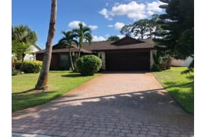 945 4th Lane, Vero Beach