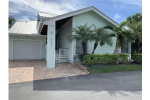 3981 Ne Breakwater Drive, Jensen Beach