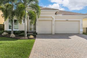 6448 Garden Court, West Palm Beach