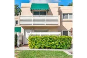 14346 Sw 98 Terrace, Miami