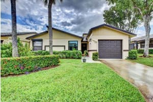 18 Ridgepointe Drive D, Boynton Beach 18 Ridgepointe Drive D, Boynton Beach