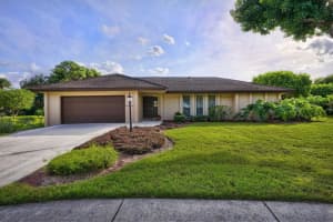 2610 Hope Lane W, Palm Beach Gardens