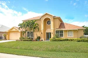107 Queens Road, Fort Pierce