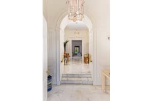 200 Regents Park Road, Palm Beach