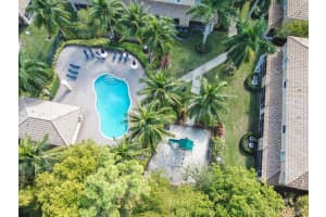 13801 Creston Place, Wellington