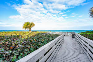 420 Celestial Way 106, Juno Beach