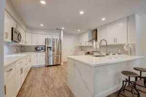 9112 Villa Portofino Circle, Boca Raton