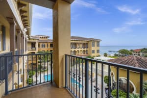 20 Orange Avenue Ph 3, Fort Pierce