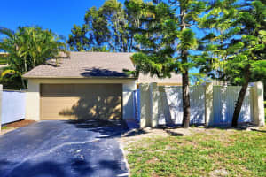 292 Wood Dale Drive, Wellington