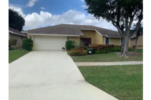 7729 Cypress Crescent, Boca Raton