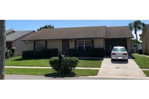 7419 Willow Springs Circle N, Boynton Beach