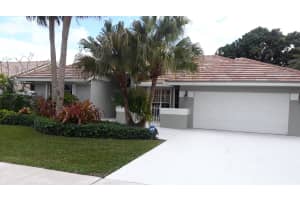 9690 Carousel Circle N, Boca Raton