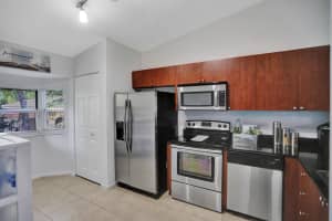 3750 N Jog Rd 204, West Palm Beach