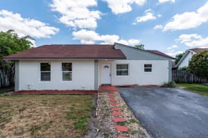4936 Nw 92 Avenue, Sunrise