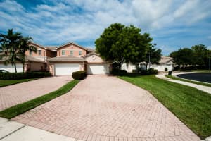 2091 Wingate Bend, Wellington