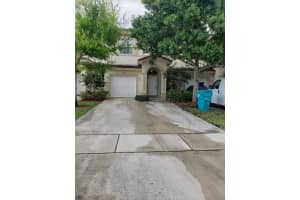 322 Spruce Street 300, Boynton Beach