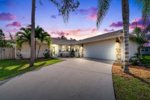 2059 Sw Woodside Way, Palm City