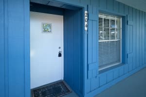 1854 Sw Palm City Road 204, Stuart
