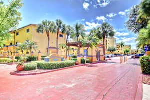 8260 Sw 149th Court 9-103, Miami