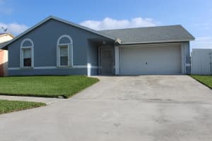 5254 Blueberry Hill Avenue, Lake Worth