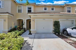 13816 Creston Place, Wellington