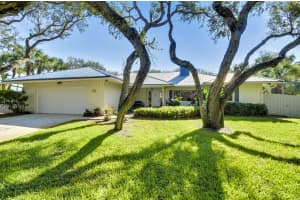 2025 Spring Place, Vero Beach