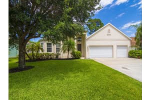 390 21st Court Sw, Vero Beach