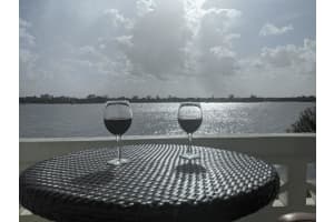 2840 S Ocean Boulevard 2260, Palm Beach