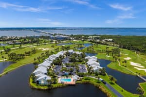 5537 Ne Gulfstream Way, Stuart