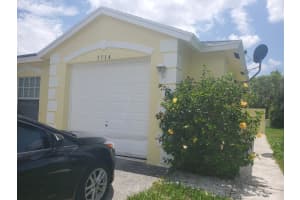 3734 Nyack Lane, Greenacres