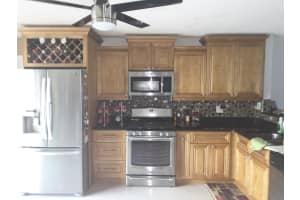 5610 Lake George Place, Lake Worth