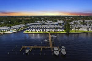 1868 Sw Palm City Road 101, Stuart