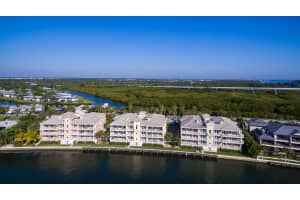 7 Royal Palm Point Ph-w, Vero Beach