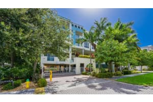 120 Se 19th Avenue 402, Deerfield Beach