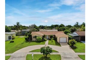 10858 Winding Creek Way, Boca Raton