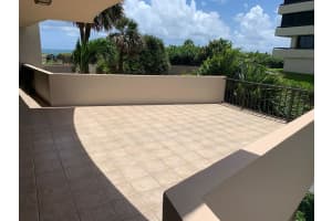 4200 N N. Ocean Drive 103, Riviera Beach