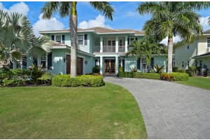 2530 Estates Drive, North Palm Beach
