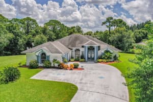 8655 Pine Martin Lane, Fort Pierce