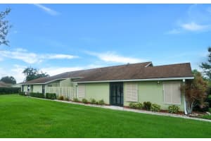 4343 Willow Pond Circle, West Palm Beach