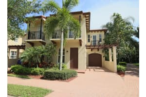 2772 Eagle Rock Circle 401, West Palm Beach