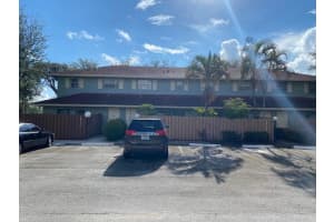 1530 Cypress Way D, Palm Springs